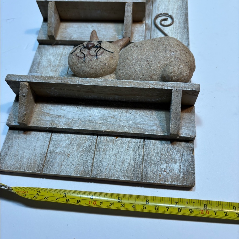 River Stone Cats On. Wall Shelf decor - Picture 8 of 9